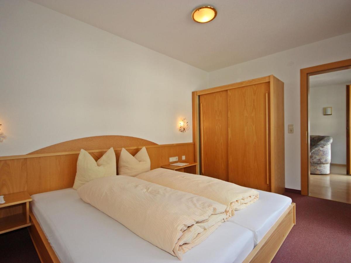 Apartment Handle-3 Ried im Oberinntal Eksteriør bilde